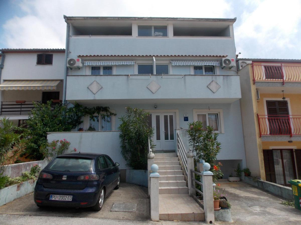 רוביני Hanifa Apartmani מראה חיצוני תמונה