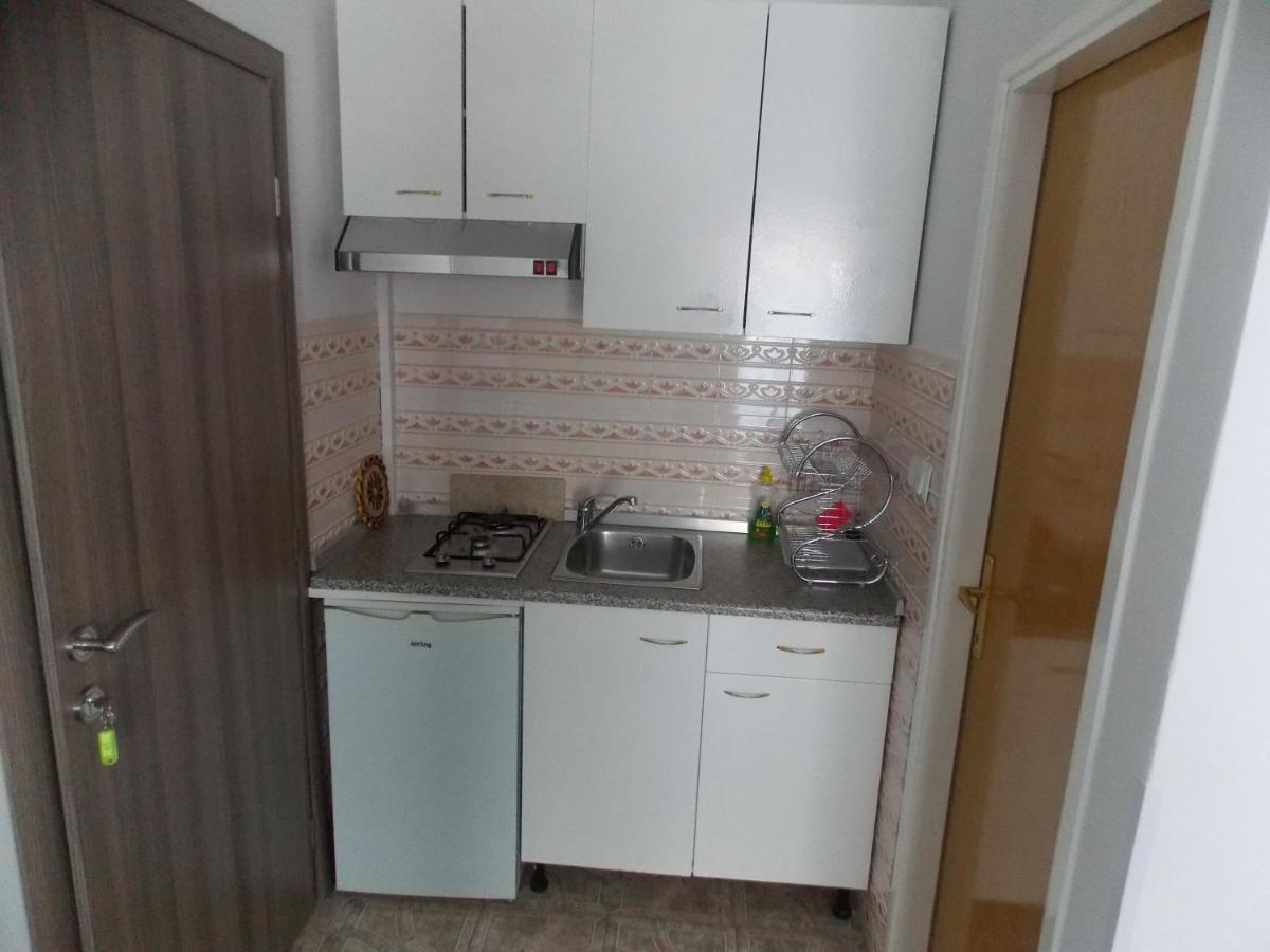 רוביני Hanifa Apartmani מראה חיצוני תמונה